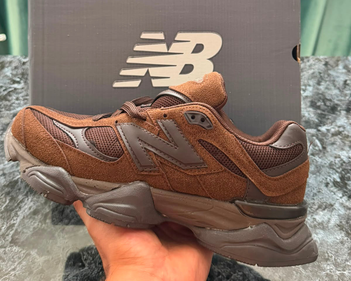 New Balance 9060 | Chocolate Brown