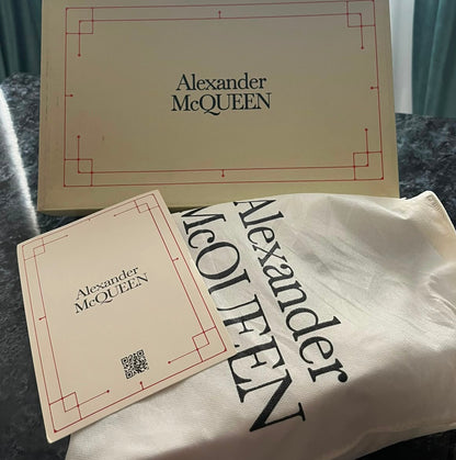 Alexandrer McQueen | Black-White FULL BOX