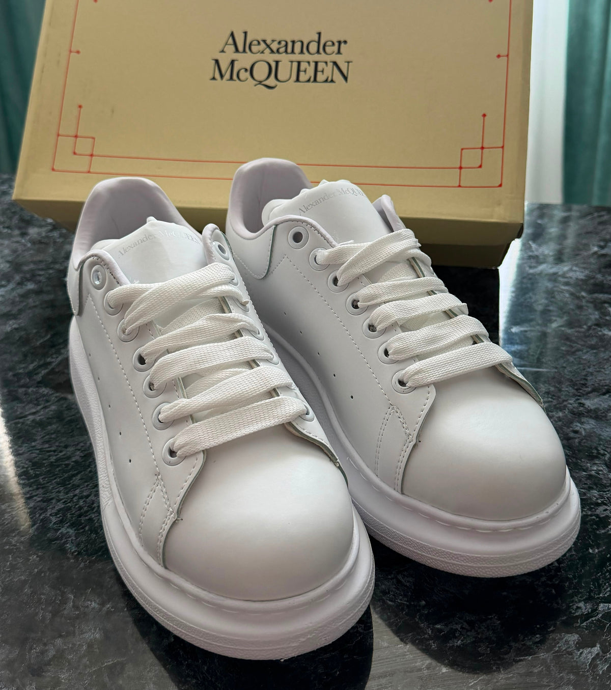 Alexandrer McQueen | White FULL BOX