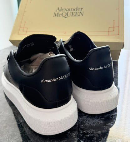 Alexandrer McQueen | Black-White FULL BOX
