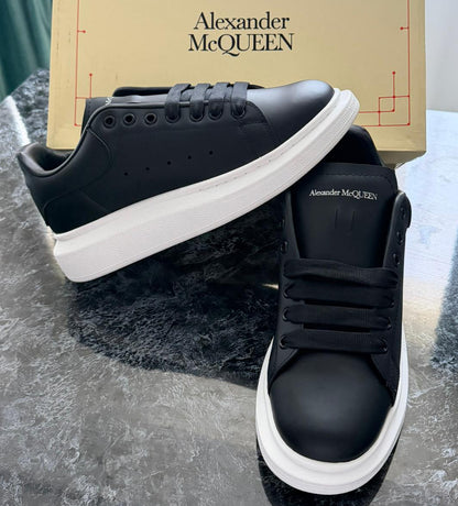 Alexandrer McQueen | Black-White FULL BOX