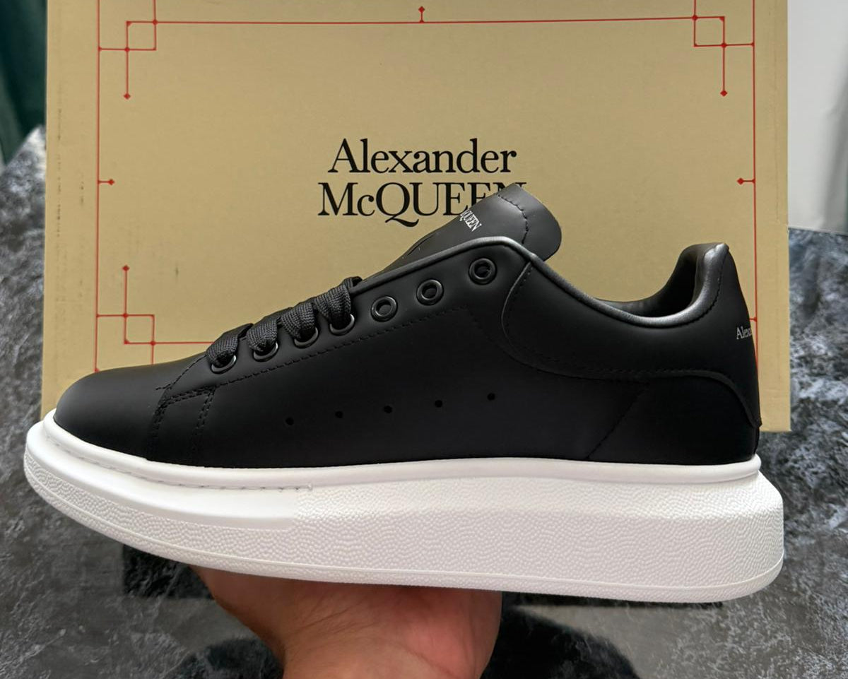 Alexandrer McQueen | Black-White FULL BOX