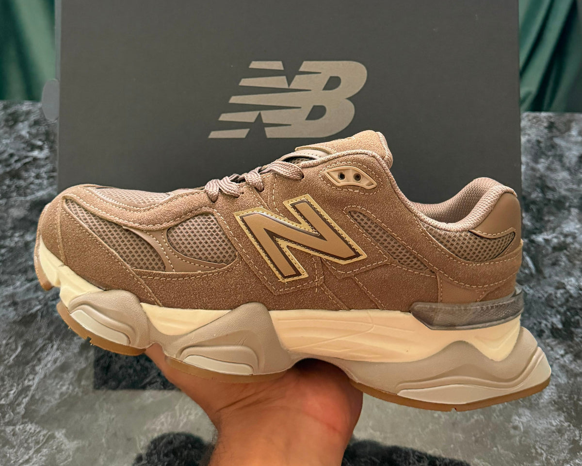 New Balance 9060 | Mushroom