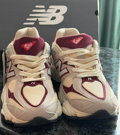New Balance 9060 | Burgundy