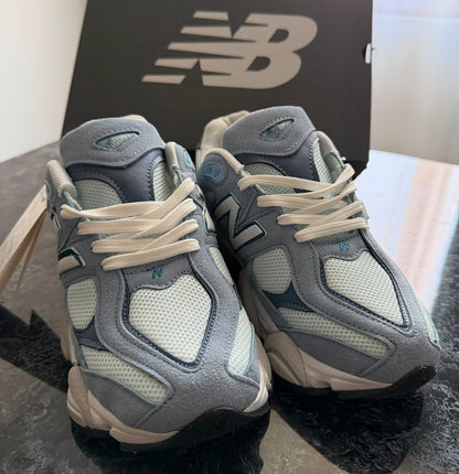 New Balance 9060 | Chrome Blue